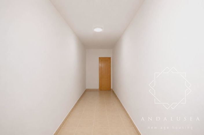 Image No.24-3 Bed Property for sale