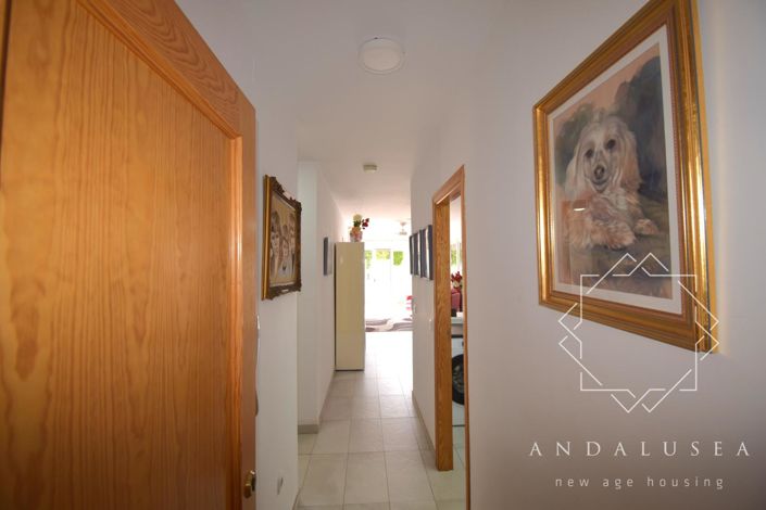 Image No.28-3 Bed Property for sale