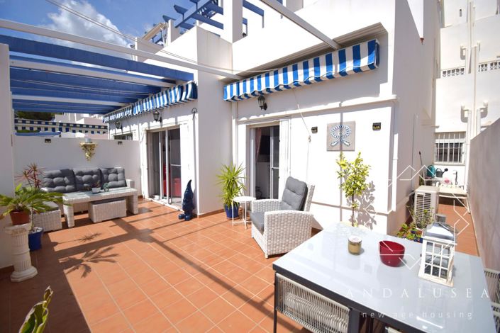 Image No.35-3 Bed Property for sale