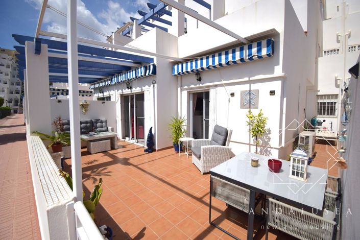 Image No.36-3 Bed Property for sale