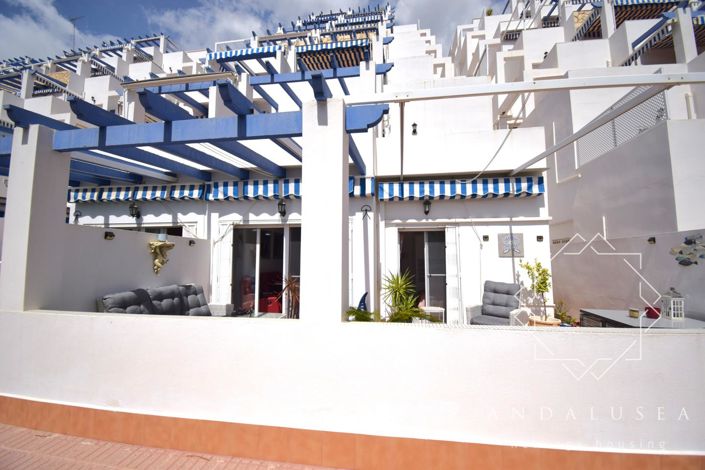 Image No.39-3 Bed Property for sale