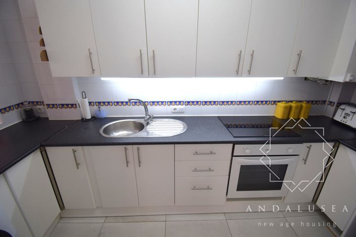 Image No.10-3 Bed Property for sale
