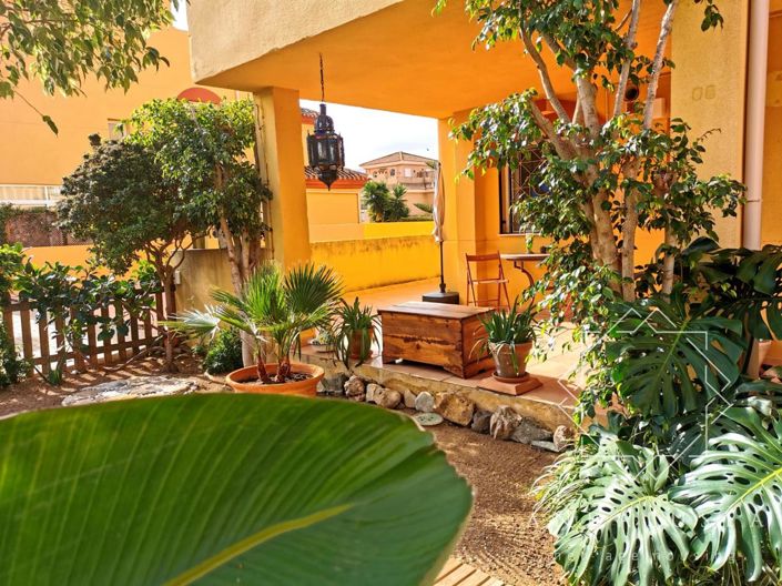 Image No.32-2 Bed Property for sale