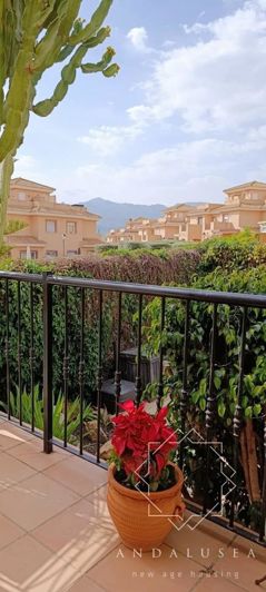 Image No.37-2 Bed Property for sale