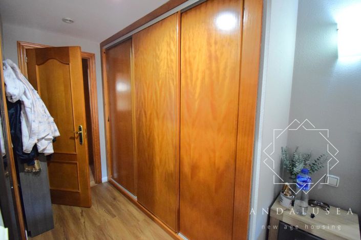 Image No.15-2 Bed Property for sale