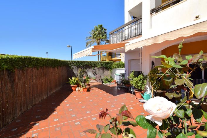Image No.26-2 Bed Property for sale