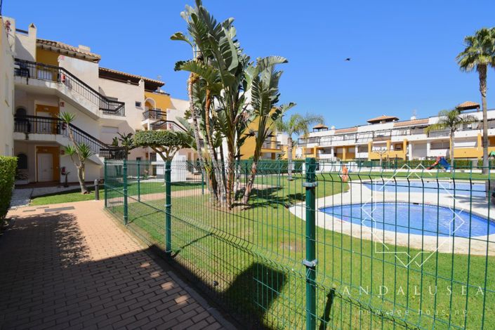 Image No.36-2 Bed Property for sale