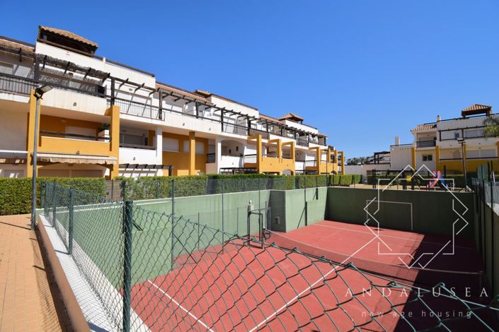 Image No.44-2 Bed Property for sale