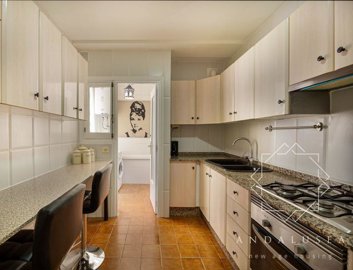 4263325-938cafa5
