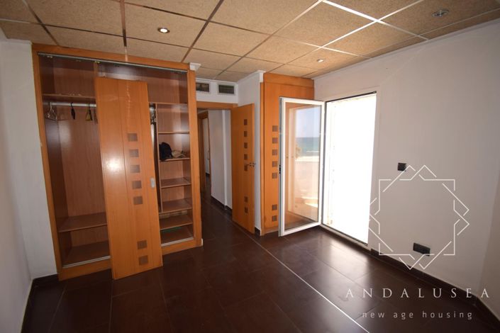Image No.13-2 Bed Property for sale