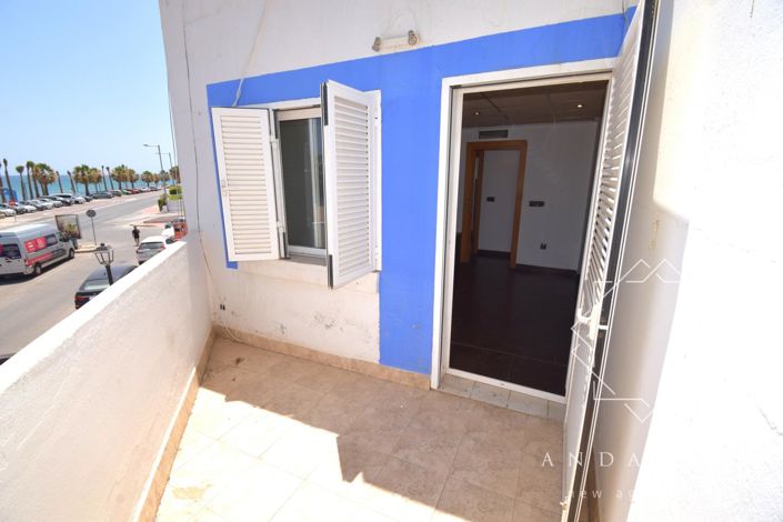 Image No.2-2 Bed Property for sale