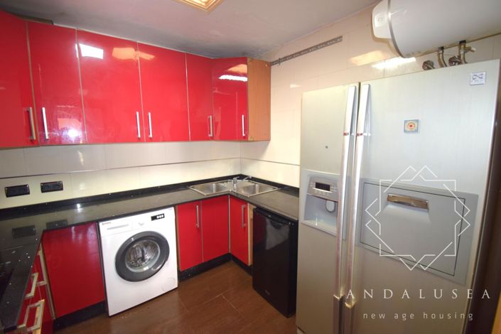 Image No.9-2 Bed Property for sale