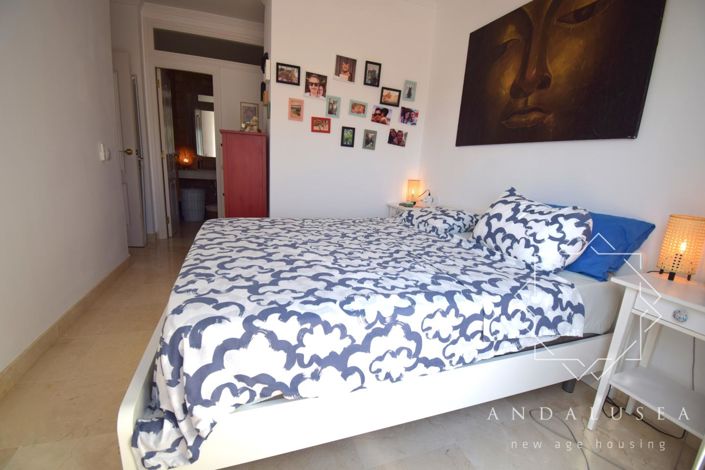 Image No.20-3 Bed Property for sale