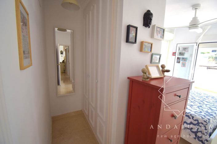 Image No.22-3 Bed Property for sale