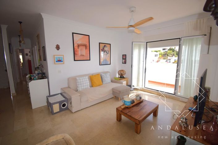 Image No.4-3 Bed Property for sale