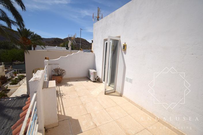 Image No.24-4 Bed Property for sale