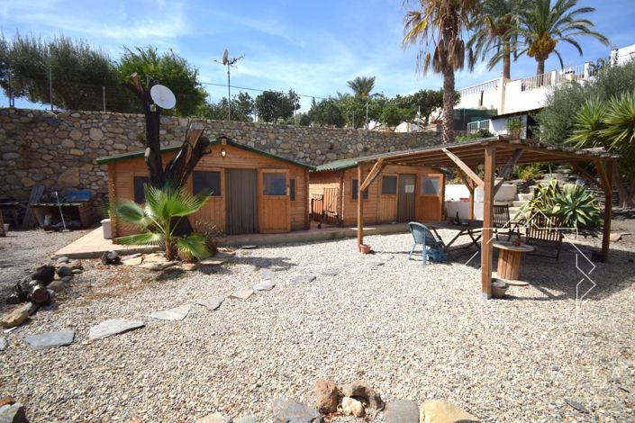 Image No.46-4 Bed Property for sale