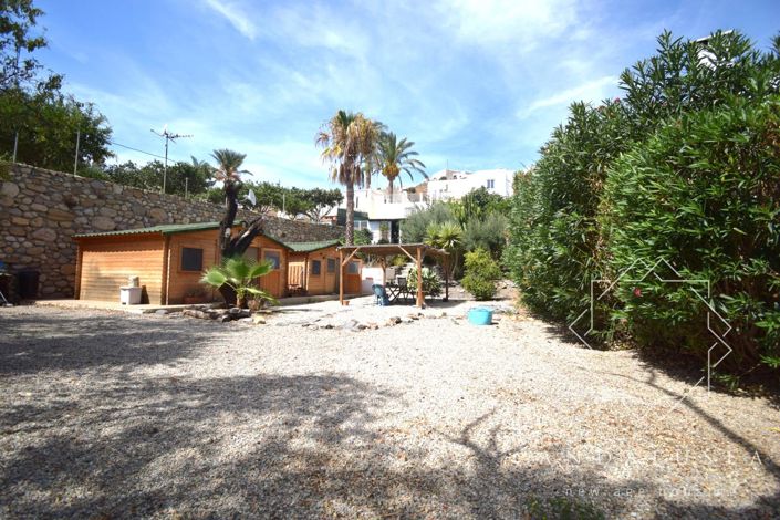 Image No.47-4 Bed Property for sale