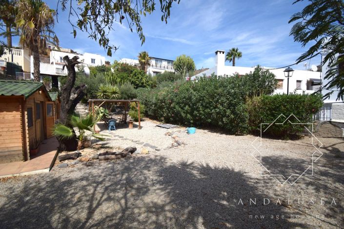 Image No.49-4 Bed Property for sale
