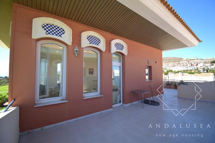Image No.33-3 Bed Property for sale