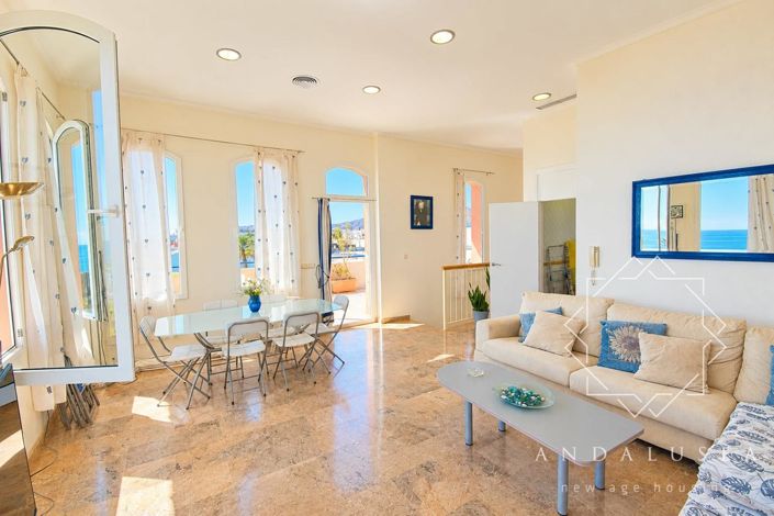 Image No.7-3 Bed Property for sale