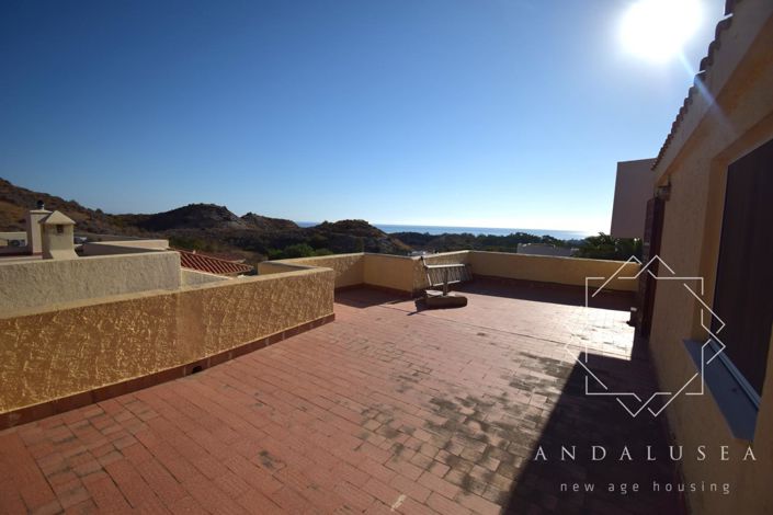 Image No.39-3 Bed Property for sale