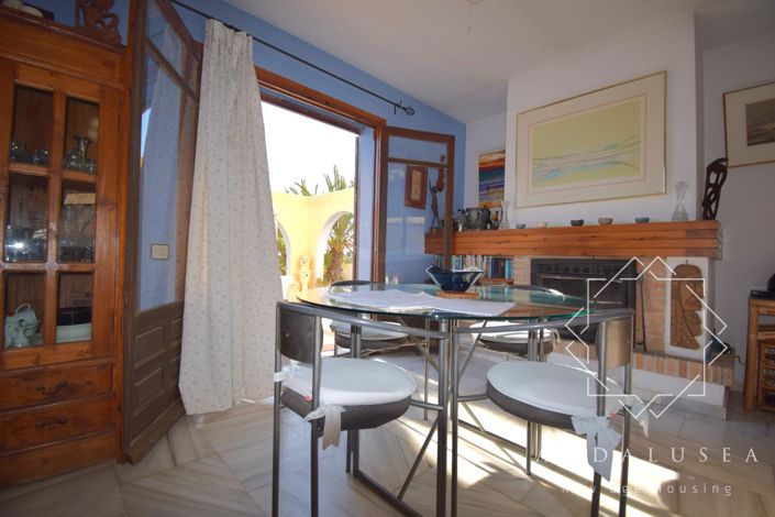 Image No.7-3 Bed Property for sale