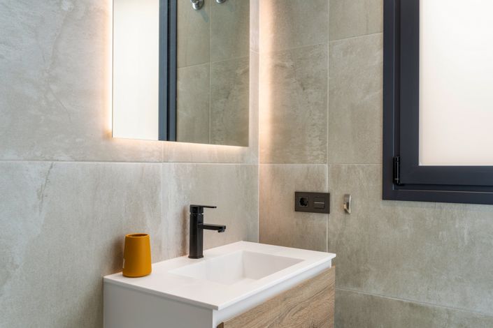 Image No.17-5 Bed Villa for sale