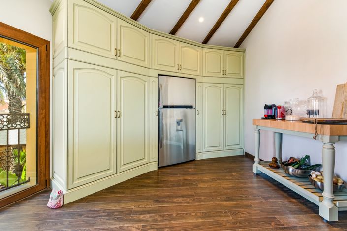 Image No.9-4 Bed Villa for sale