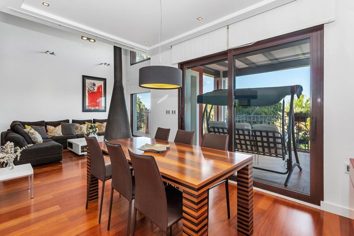 Image No.12-6 Bed Villa for sale