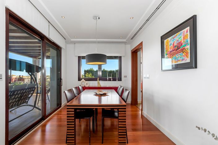 Image No.13-6 Bed Villa for sale