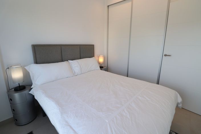 Image No.8-4 Bed Townhouse for sale