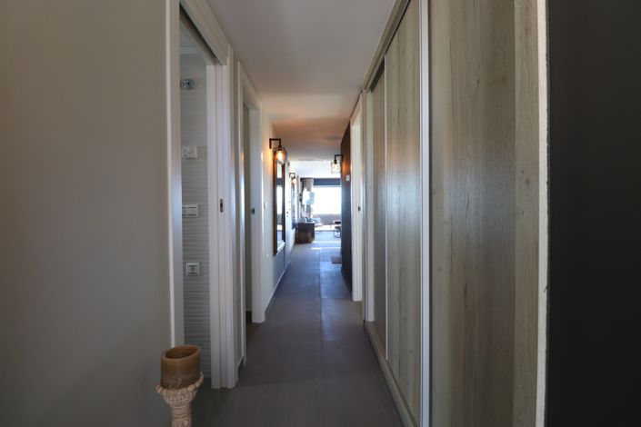 Image No.11-3 Bed Property for sale