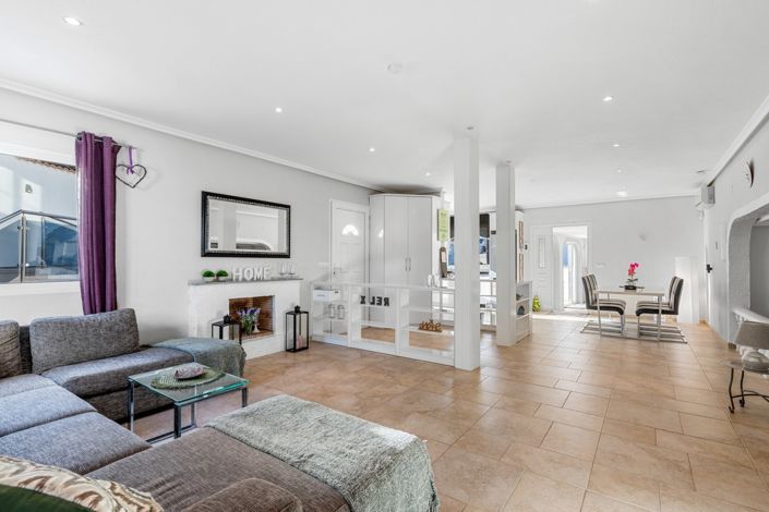 Image No.14-Villa de 6 chambres à vendre à San Miguel de Salinas