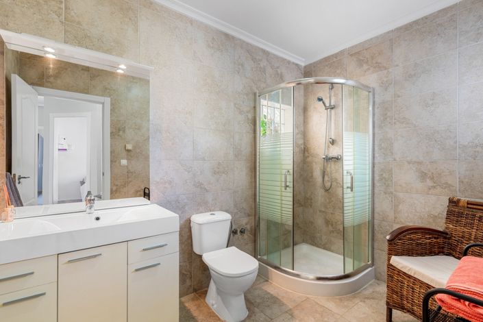 Image No.19-Villa de 6 chambres à vendre à San Miguel de Salinas