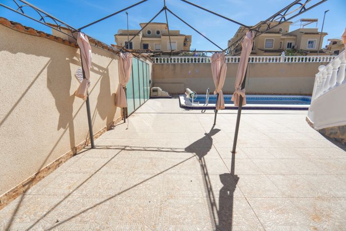 Image No.31-3 Bed Villa for sale