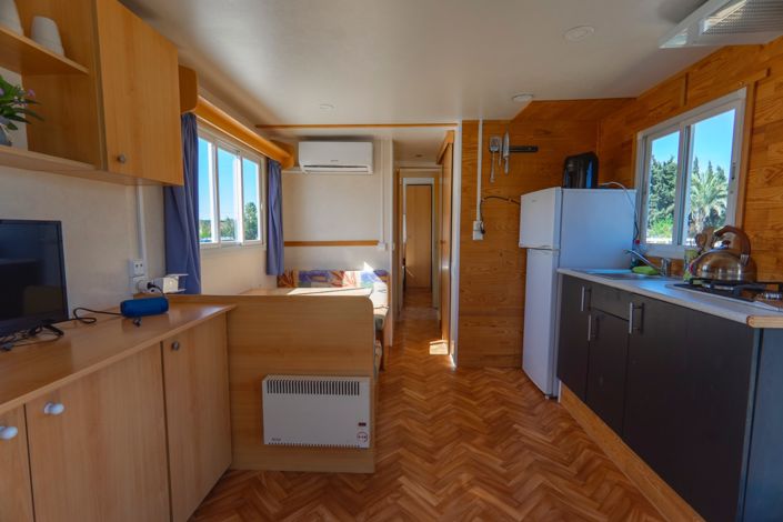 Image No.31-6 Bed Property for sale