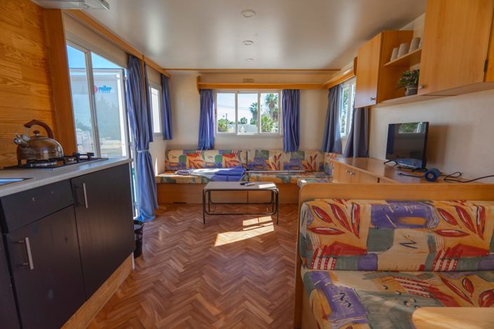 Image No.36-6 Bed Property for sale