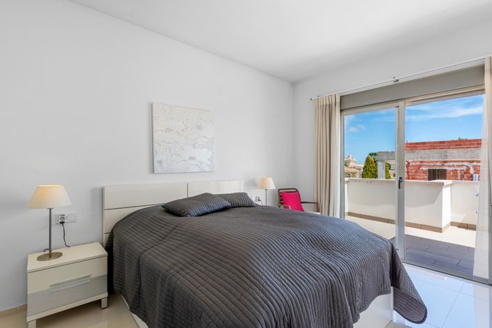 Image No.20-4 Bed Villa for sale