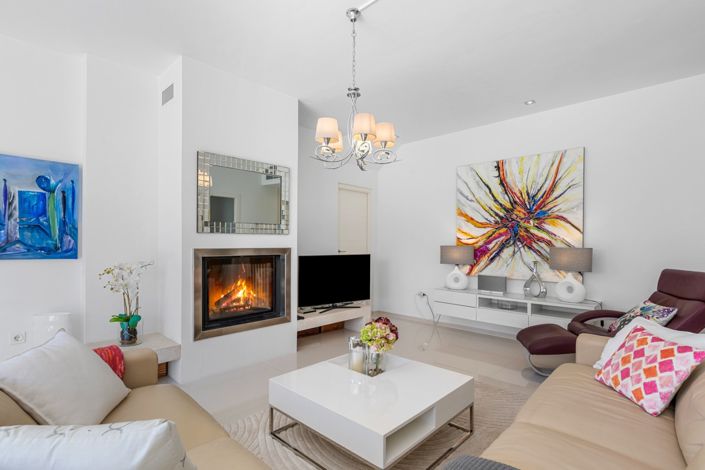 Image No.4-4 Bed Villa for sale