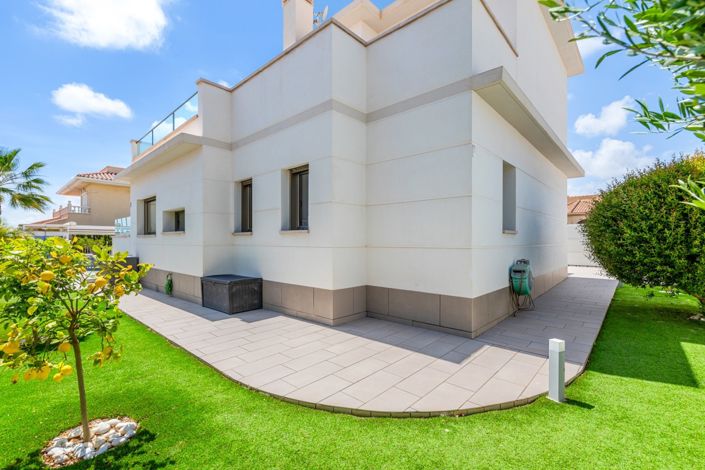 Image No.47-4 Bed Villa for sale