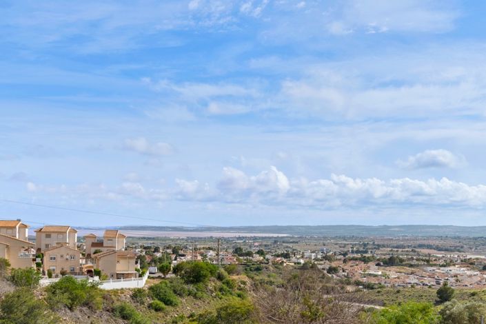 Image No.41-4 Bed Villa for sale