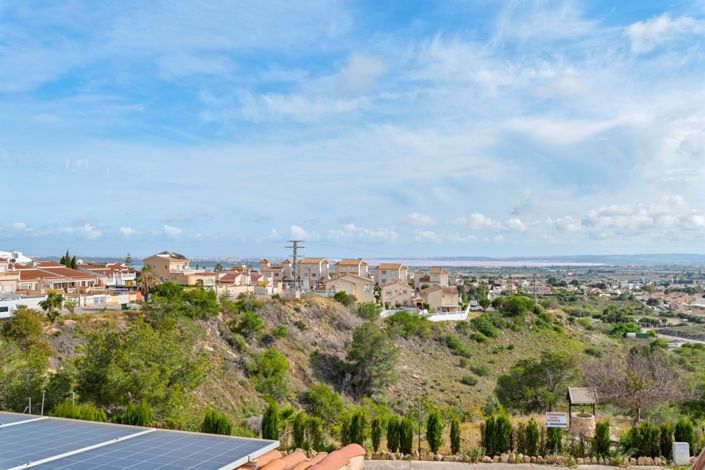 Image No.42-4 Bed Villa for sale