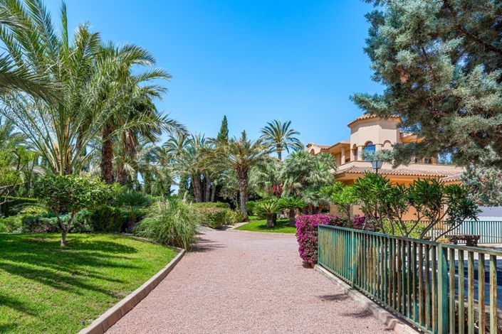 Image No.7-Villa de 5 chambres à vendre à Elche