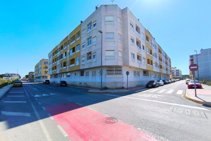 Image No.1-2 Bed Apartment for sale