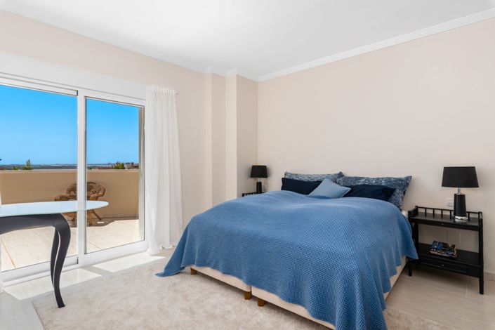 Image No.22-4 Bed Villa for sale