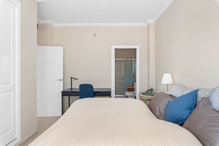 Image No.32-4 Bed Villa for sale