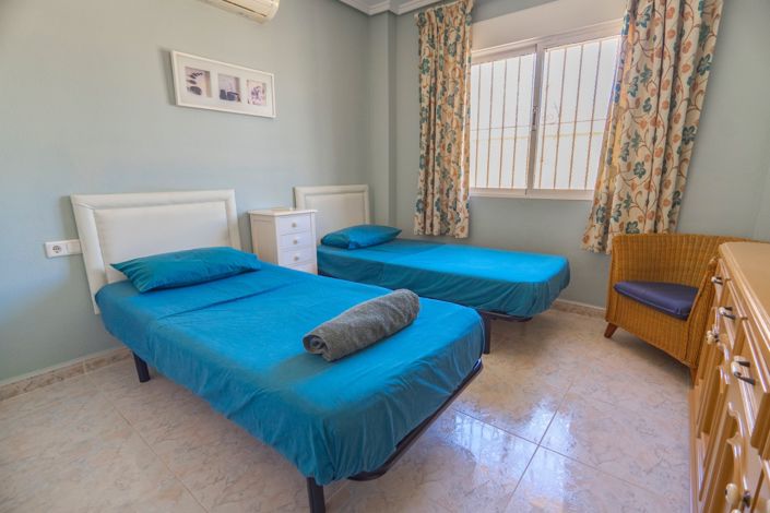 Image No.14-4 Bed Villa for sale