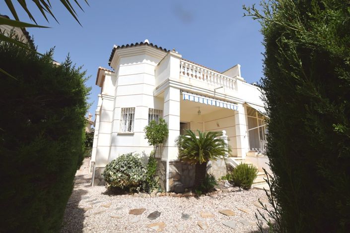 Image No.32-3 Bed Villa for sale