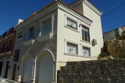 Casas Connect most sold property